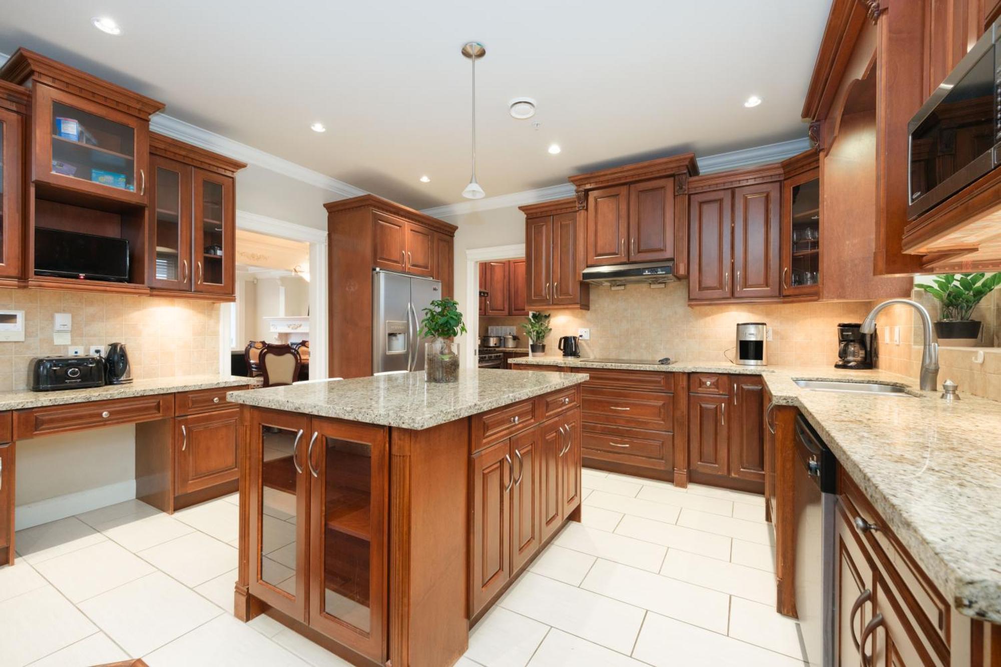 Cambie & 61St Ave Homestay Ванкувер Экстерьер фото